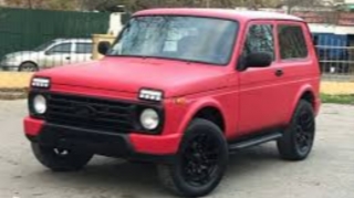 “Niva”dan oğurluq edilib - Sabunçuda 