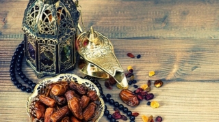 Ramazan ayının on dördüncü gününün duası - İmsak və iftar vaxtı 