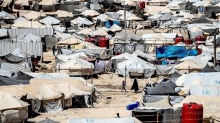 Suriyada düşərgələrdə saxlanılan səkkiz uşaq və dörd qadın  Azərbaycana gətirilib