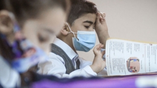 Sentyabrda ənənəvi dərslər başlamaya bilər: Şagirdlər daşıyıcı və ötürücülərdir 