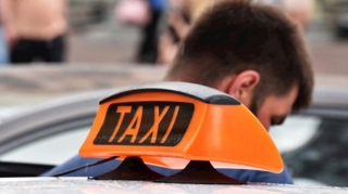 Xəstə anasının adı ilə taksi sürücüsünü aldatdı - Həbs olundu 