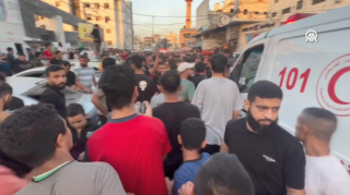 İsrail təcili yardım karvanını bombaladı: Ölən və yaralananlar var 