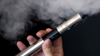 Elektron siqaretlər bu şəxslər üçün ciddi təhlükə yaradır 