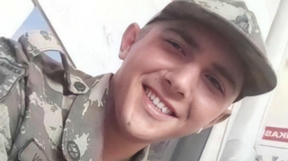 Əslində, mən çox darıxıram ailəm üçün...  - FOTO