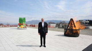 Ильхам Алиев поздравил народ Азербайджана с праздником Новруз 