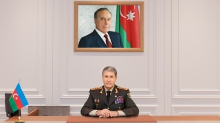 Vilayət Eyvazov bütün şəxsi heyəti təbrik etdi - Polisə və Daxili Qoşunlara TƏBRİK 