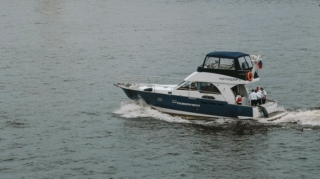 Xəzərdə itkin düşən və içərisində uşaqlar olan qayıq kimsəsiz adada tapılıb - FOTO-VİDEO 