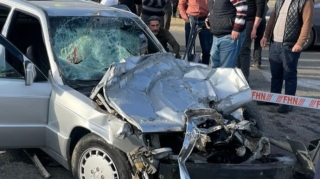 Abşeronda avtomobillər toqquşub, 2 nəfər ölüb, 6 nəfər xəsarət alıb   - FOTO