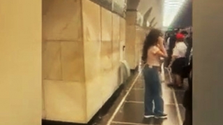 “28 May”da oturacaqlar niyə söküldü? - VİDEO