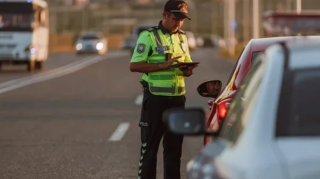 Yol polisi sürücünü hansı halda saxlaya bilər? – MÜTƏXƏSSİS RƏYİ