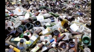 В Азербайджане открываются пункты приема стеклотары  - ФОТО