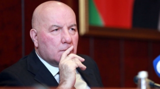 Mərkəzi Bankın sədrindən manatın devalvasiyası ilə bağlı AÇIQLAMA 