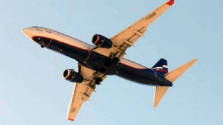 В США у самолета Boeing 737 треснуло лобовое стекло на высоте 11 тыс. м 