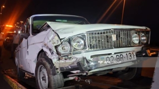 Aeroport yolunda “Vaz 2106” “Nissan”la toqquşdu  - FOTO