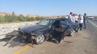 Qəza törədib hadisə yerindən qaçdı: Sürücünü hansı cəza gözləyir?  - VİDEO  - FOTO
