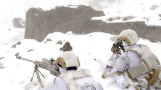 Xüsusi təyinatlılar şərti düşmənin diversiya qrupunu zərərsizləşdirdi - FOTO - VİDEO 