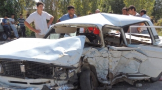 Ağstafada iki maşın toqquşub, altı nəfər xəsarət alıb 