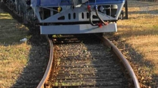 Xaçmazda maşın dəmir yoluna çıxıb qatarla toqquşdu - Sürücü öldü - YENİLƏNİB