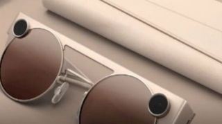 İmtahana satışı qadağan olunmuş kameralı eynək keçirdi 