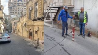 Yol polisi Bakıda zəncirlənmiş küçəni açdı  - FOTO - VİDEO