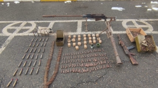 Xocavənddə xeyli sayda silah-sursat tapılıb  - FOTO