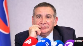 Rəşad Məcid:  “Jurnalistlərin peşəkar fəaliyyətinə qanunsuz müdaxilə etmək yolverilməzdir”