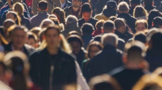 "Əhalinin sayı 10 milyonu keçən kimi onları ölkədən qovaq" — Qəribə təklif 