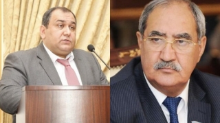 Eks deputatın oğlu atasını məhkəməyə verir 