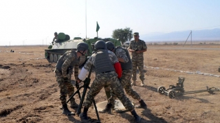 Hərbçilərimiz “Artilleriya atəşinin ustaları” müsabiqəsinə hazırlıq keçir - FOTO 