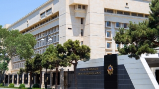 Dövlətə xəyanətdə ittiham olunan şəxsin məhkəməsi başlayıb 