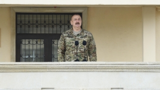 Prezident XTQ-nin hərbi hissəsində olub  - FOTO