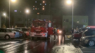 Bakıda supermarketdə yanğın olub - FOTO