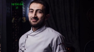 Məşhur kulinar borca görə məhkəməyə verilib 