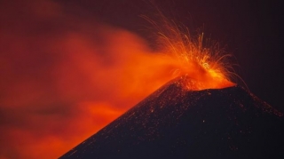 Etna vulkanı yenidən fəallaşdı: Təyyarə uçuşları dayandırıldı   - FOTO - VİDEO