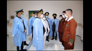 Müdafiə naziri hərbi hospitalı ziyarət edib  - VİDEO   - FOTO
