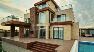 Bakının ən bahalı mülklərindən biri satışa çıxarıldı:  22 milyon manata villa   - FOTO