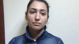 Tutulan qadın narkobaron vəzifəli şəxsin katibəsi işləyibmiş  - FOTO