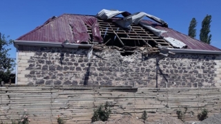 Ermənilər yaşayış evlərini atəşə tutmaqda davam edir - FOTO 