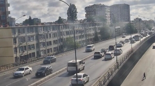 На каких улицах Баку 24 июня наблюдаются транспортные заторы? - ФОТО