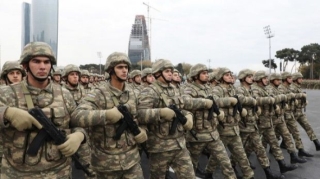 Azərbaycanda hərbçilərin maaşlarının artırılması təklif olunur 