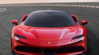 Ferrari yeni avtomobilinin adını açıqlayıb