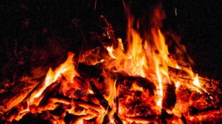 Bakıda faciə  - Tonqala düşən kişi öldü