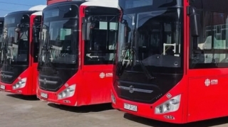 В Баку обновляют автобусы на маршруте №202 