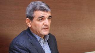 “Şənbə-bazar ictimai nəqliyyatın işləməmsi pandemiyanı azaltmır, əksinə…” - DEPUTAT 