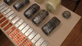 Şəmkir sakinlərindən külli miqdarda narkotik götürülüb  - FOTO