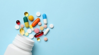 Гостаможня Азербайджана определит нормы ввоза лекарств для личного пользования