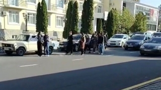 Qəbələdə yol nişanı ilə bağlı narazılıq - Sakinlərin şikayəti cavabsız qalıb   - VİDEO