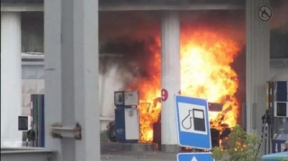 İranda yanacaqdoldurma məntəqəsində yanğın olub, 4 nəfər ölüb