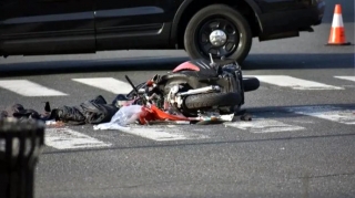 "Hyundai" mopedlə toqquşdu: 17 yaşlı gənc xəsarət aldı 