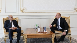 "Əsl Babək Sizsiniz, biz onun obrazını oynayırıq" - Rasim Balayevin Prezidentlə səmimi söhbəti 